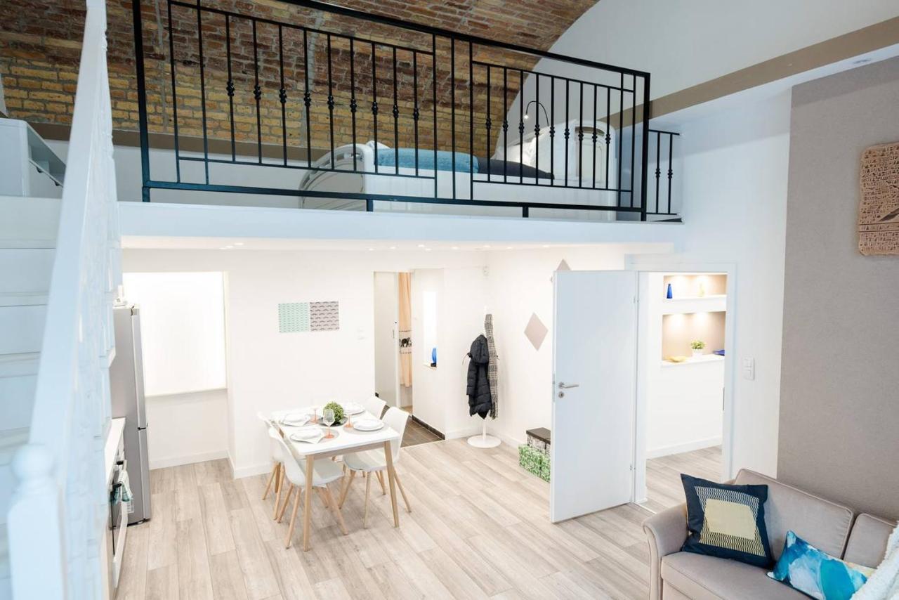 Newly Refurbished Home At Superb Location Budapešť Exteriér fotografie