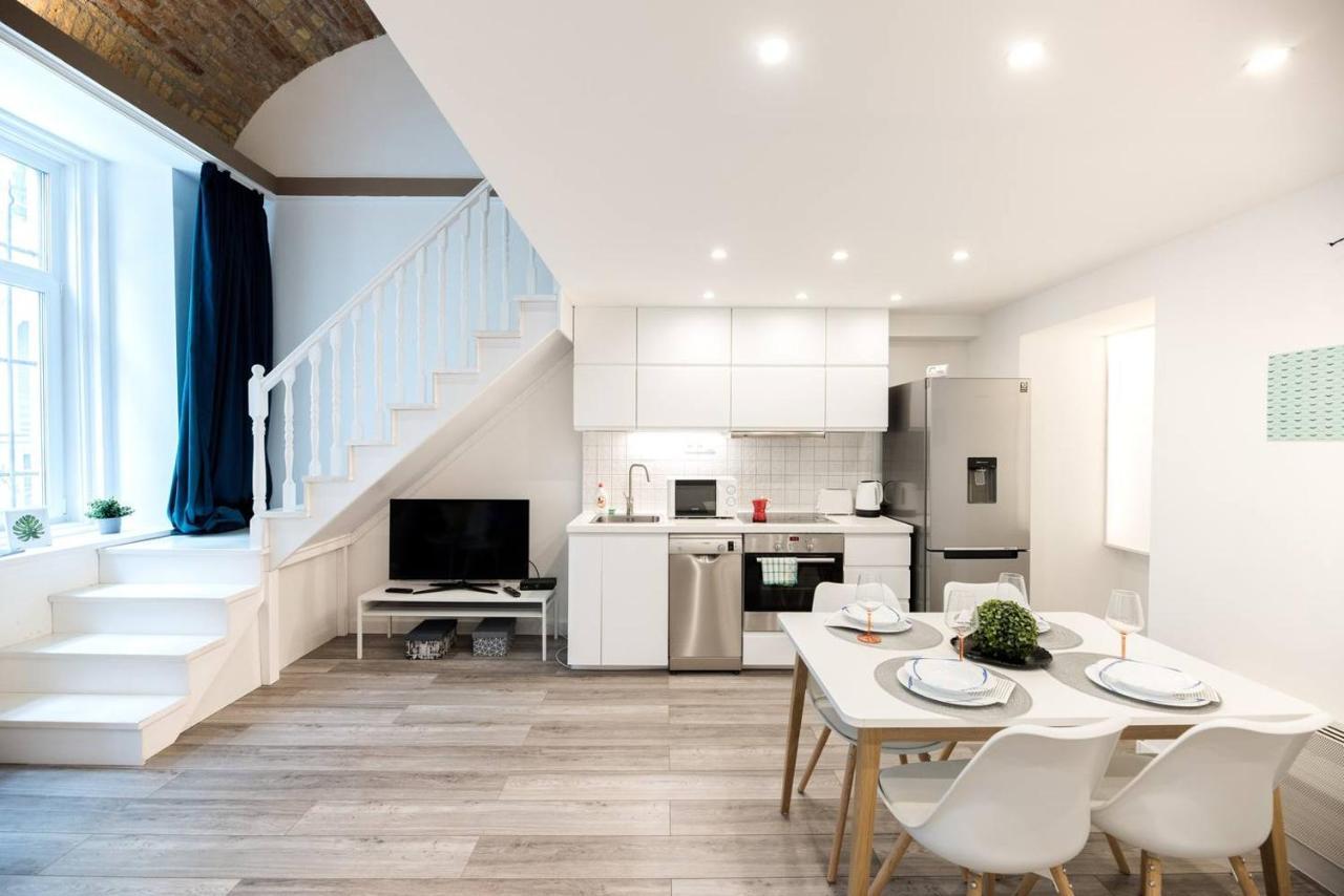 Newly Refurbished Home At Superb Location Budapešť Exteriér fotografie