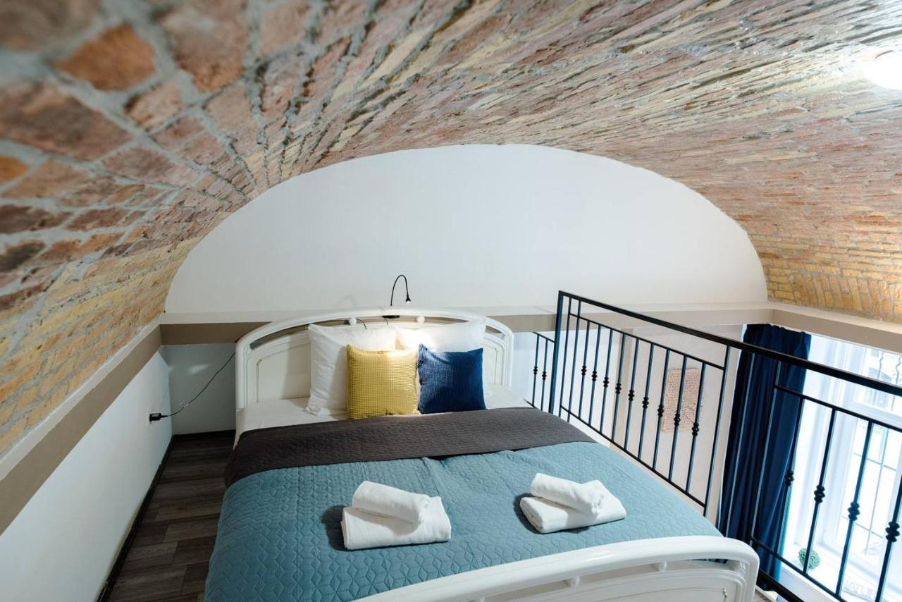 Newly Refurbished Home At Superb Location Budapešť Exteriér fotografie