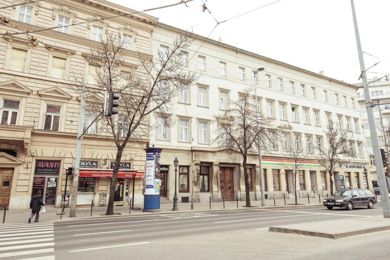 Newly Refurbished Home At Superb Location Budapešť Exteriér fotografie